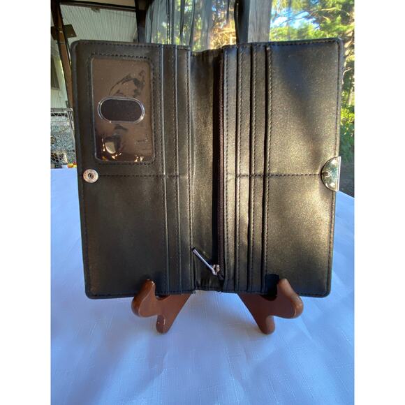 Safe Keeper Folding Wallet RFID Block black leather snap multi pocket slots EUC - Picture 4 of 9